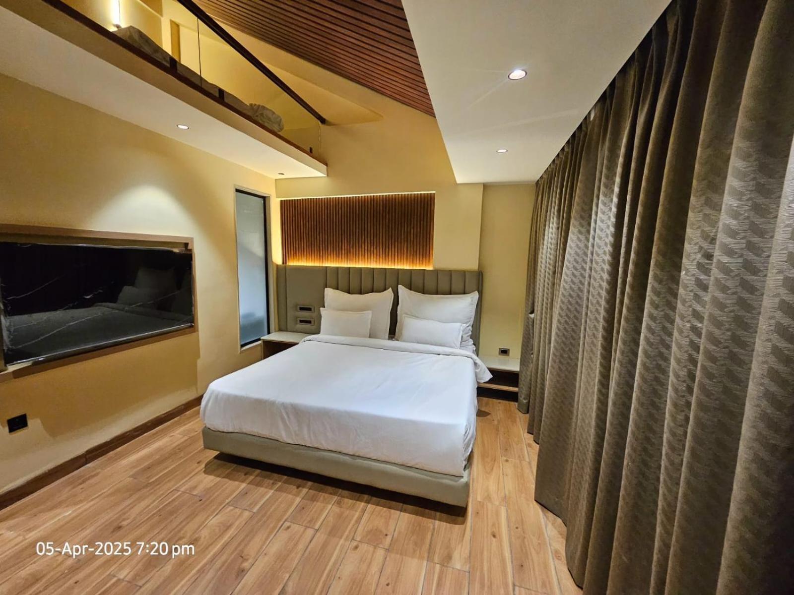 The Grand Suncity Hotel & Resorts Бопал Екстериор снимка