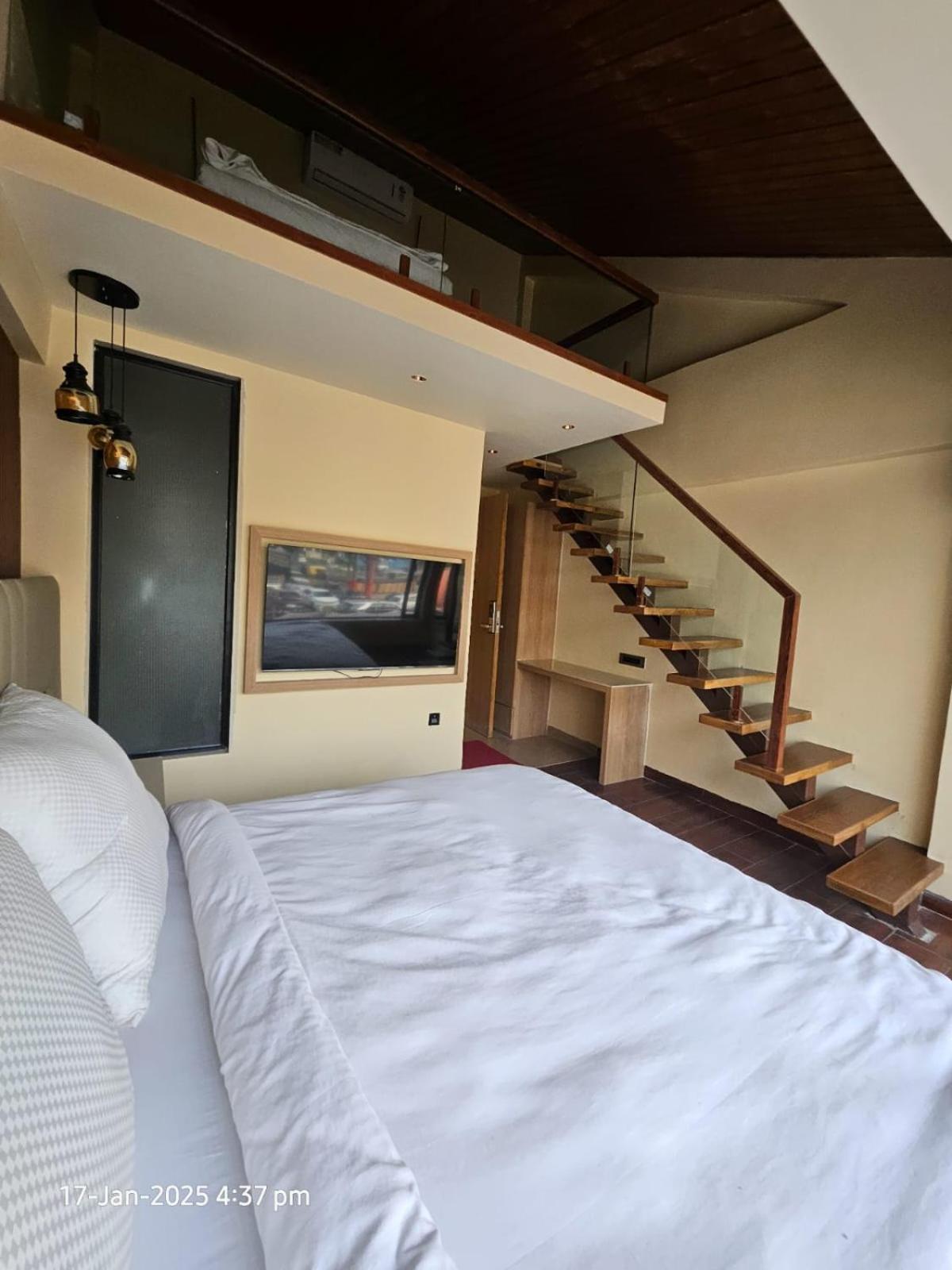 The Grand Suncity Hotel & Resorts Бопал Екстериор снимка